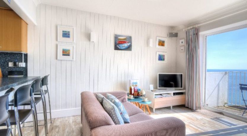 Photo of 9 Bay View Court