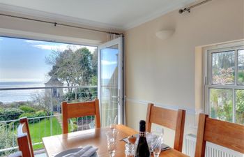 The Portland Suite Holiday Cottage