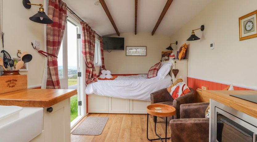 Photo of The Journeyman Luxury Shepherds Hut