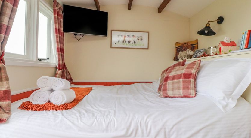 Photo of The Journeyman Luxury Shepherds Hut