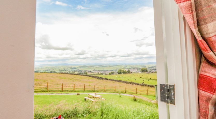 Photo of The Journeyman Luxury Shepherds Hut