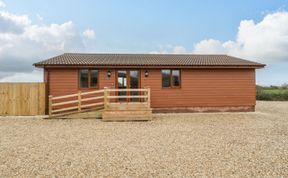 Photo of Delphine Lodge, Meadow View Lodges