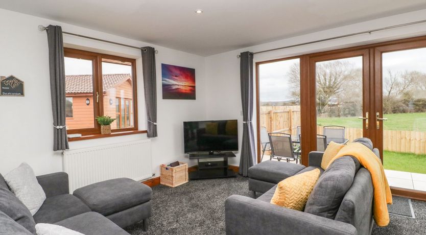 Photo of Delphine Lodge, Meadow View Lodges