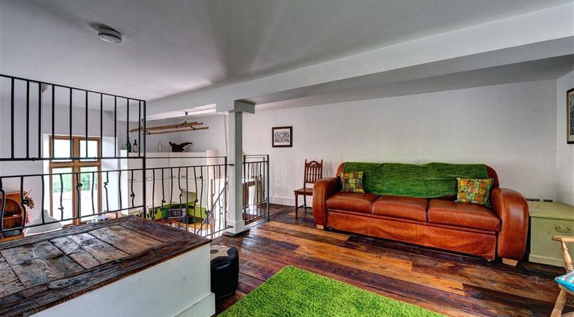 Photo of 1 Church Cliff Apartments