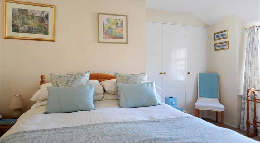 Photo of Cleve House