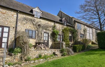 Wisteria Cottage Holiday Cottage