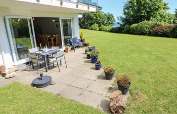 6 Coedrath Park - Swn y Mor Apartment