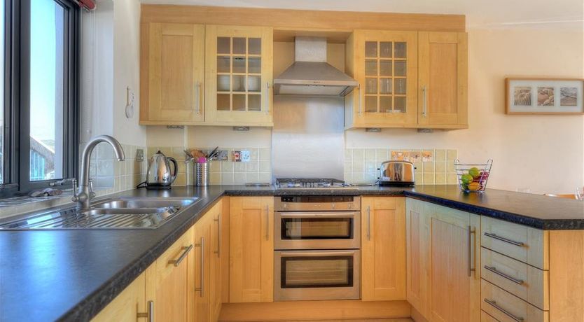 Photo of 8 Driftwood