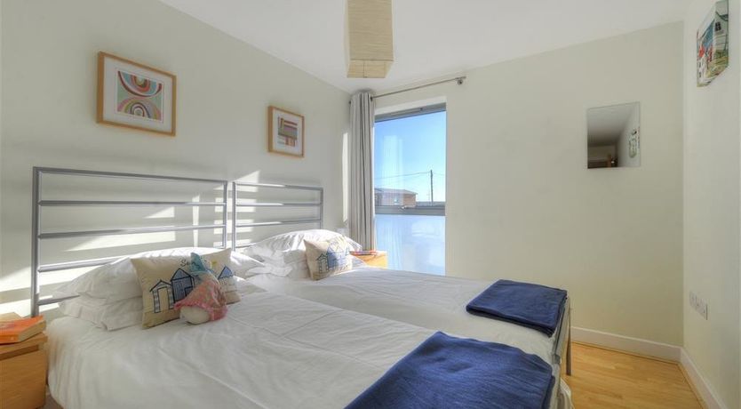 Photo of 8 Driftwood