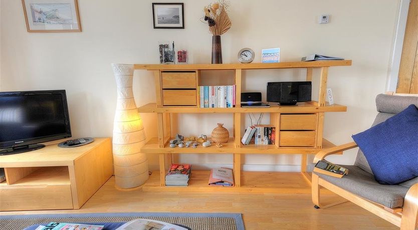 Photo of 8 Driftwood