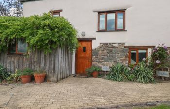 Oyster Holiday Home