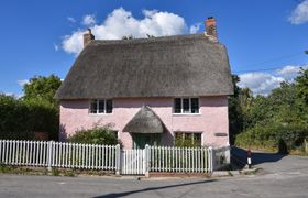 Photo of old-cross-cottage