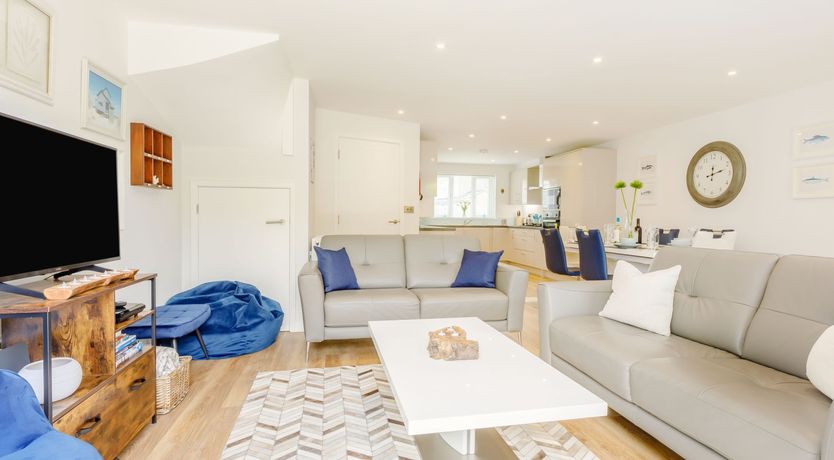 Photo of 6 Chatterton Mews