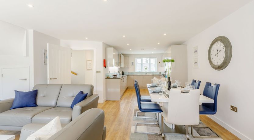 Photo of 6 Chatterton Mews