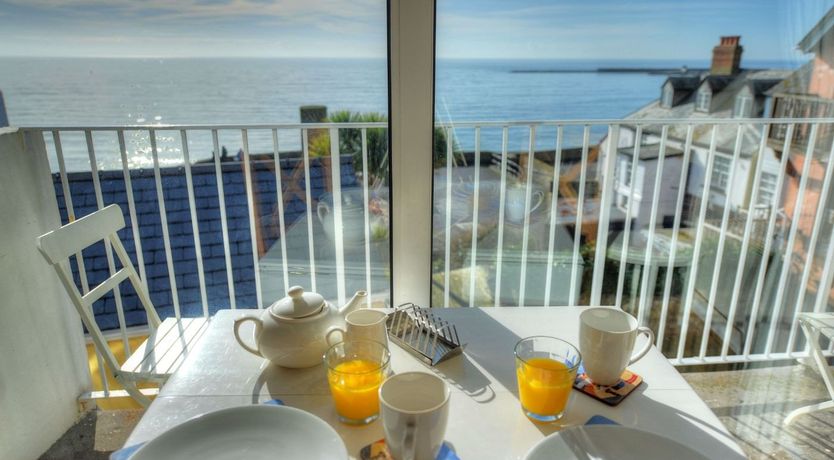 Photo of 6 Bay View Court