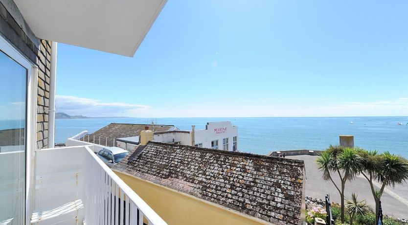 Photo of 6 Bay View Court