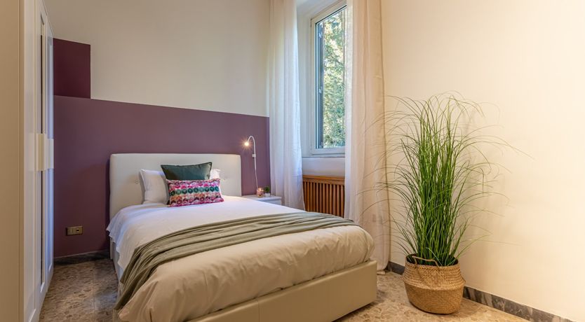 Photo of Golden Lion