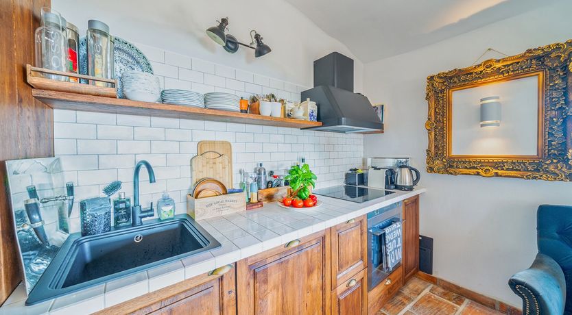 Photo of Don't Touch The Art