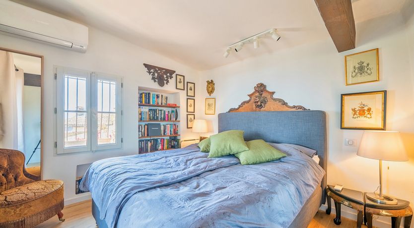 Photo of Don't Touch The Art