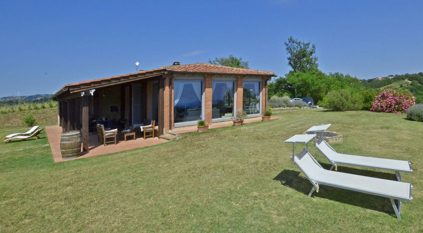 Photo of Under Tuscan Skies