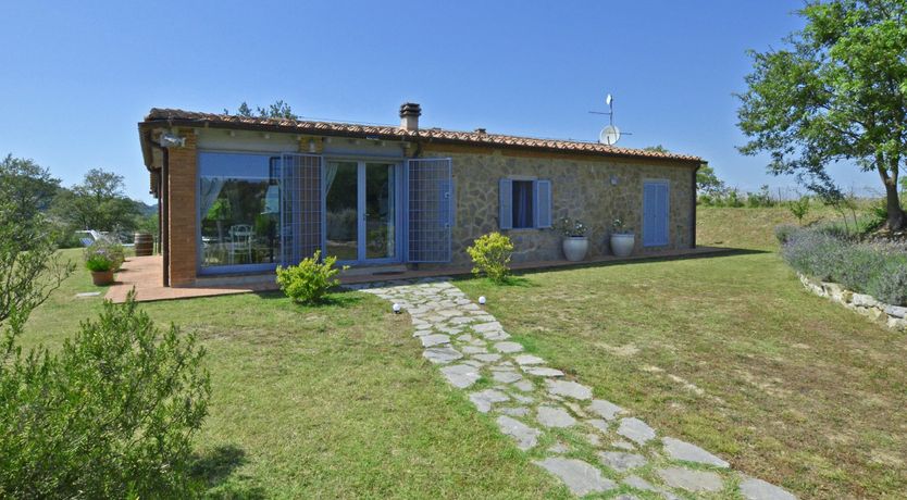 Photo of Under Tuscan Skies