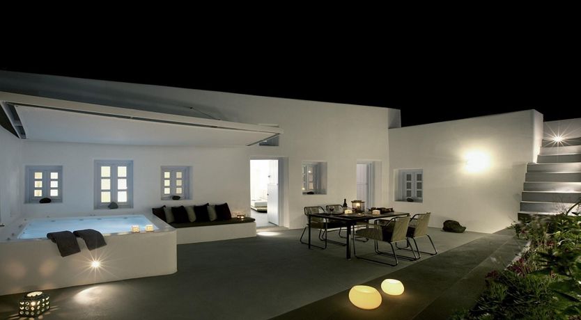 Photo of Santorini Cube