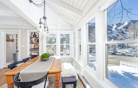 Snowy Peaks Holiday Home