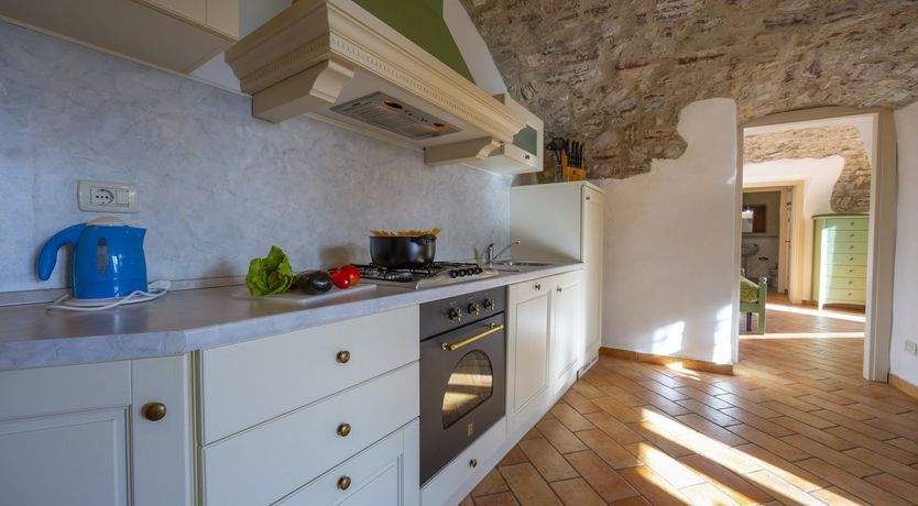 Photo of The Stone Ceiling