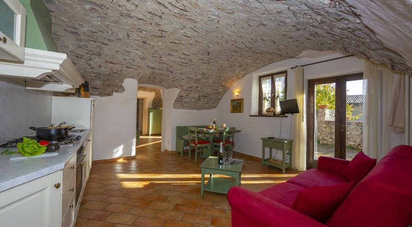 Photo of The Stone Ceiling