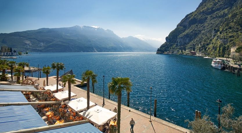 Photo of Lakeside Lookout