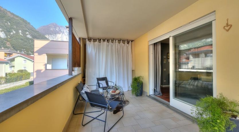 Photo of Lakeside Lookout