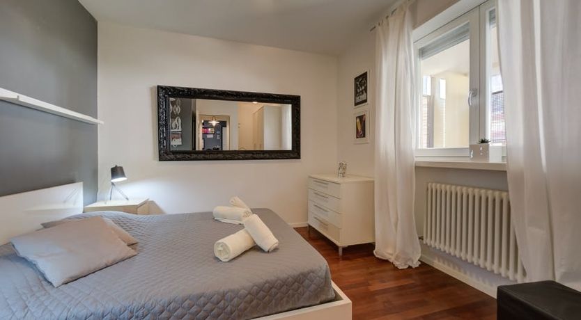 Photo of Lakeside Lookout