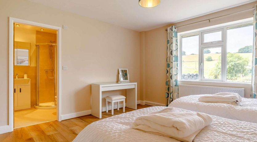Photo of 4 Bed in Ashbourne