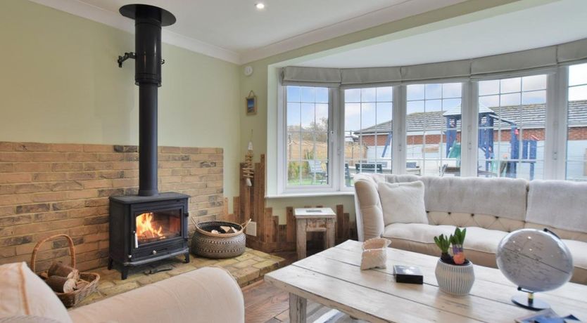 Photo of 6 Bed in Camber