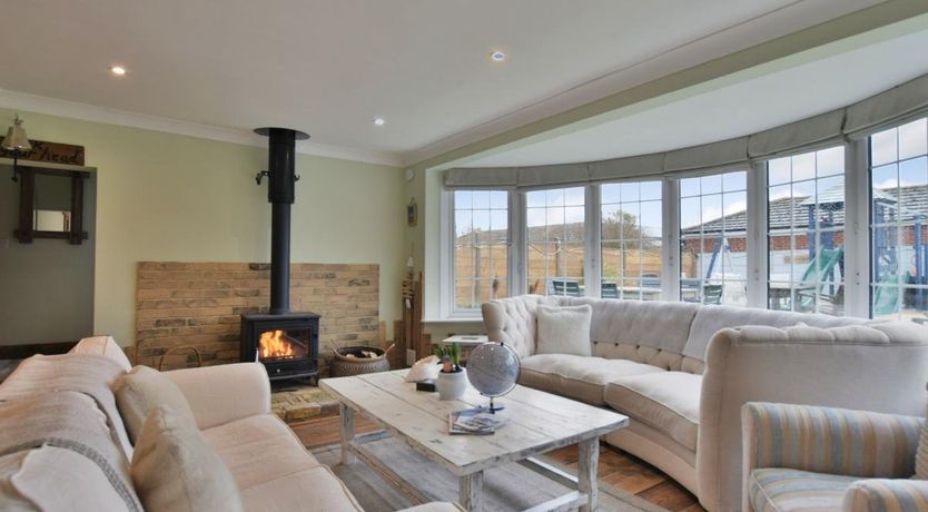 Photo of 6 Bed in Camber