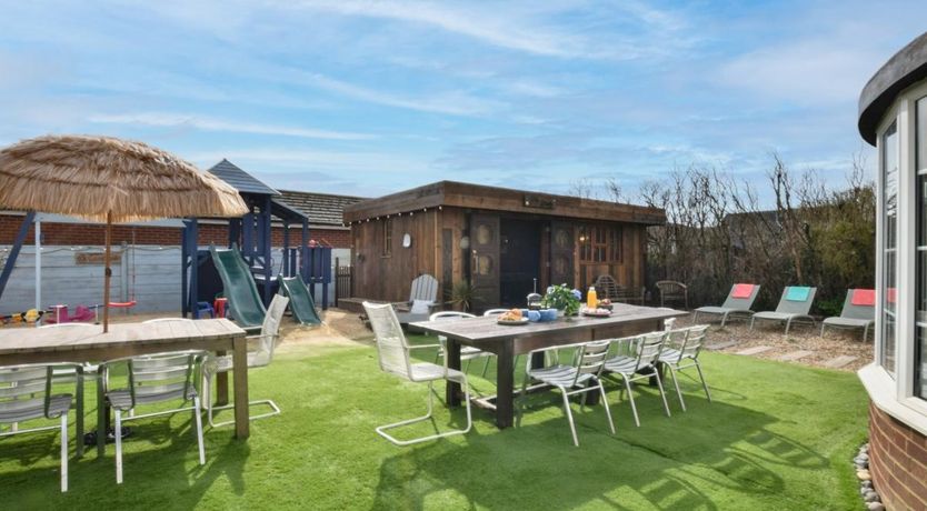 Photo of in Camber (89037)