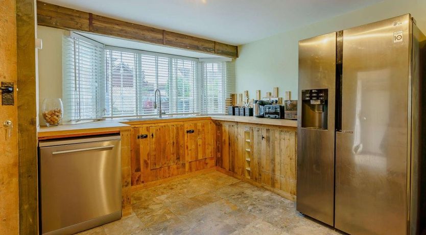 Photo of 6 Bed in Camber