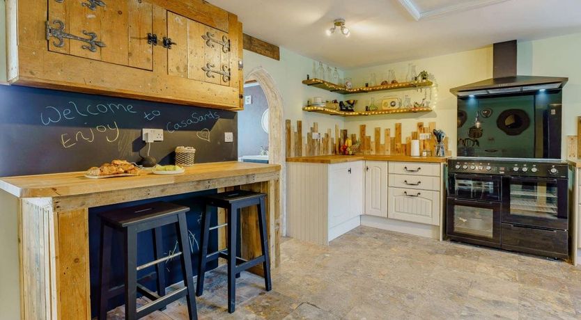 Photo of 6 Bed in Camber