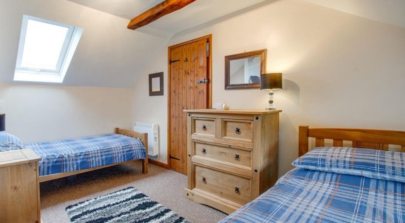 Photo of 2 Bed in South Molton