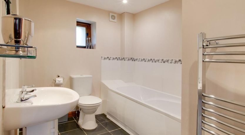 Photo of 2 Bed in South Molton