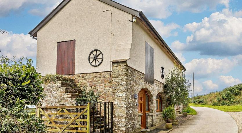 Photo of 2 Bed in South Molton