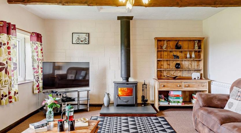 Photo of 2 Bed in South Molton