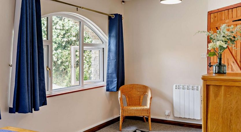 Photo of 2 Bed in South Molton