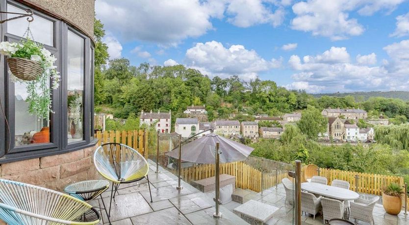 Photo of 3 Bed in Cromford