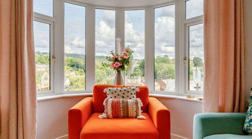 Photo of 3 Bed in Cromford