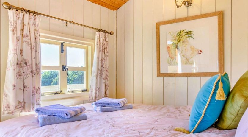 Photo of 1 Bed in Horam