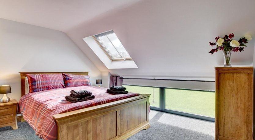 Photo of 2 Bed in South Molton