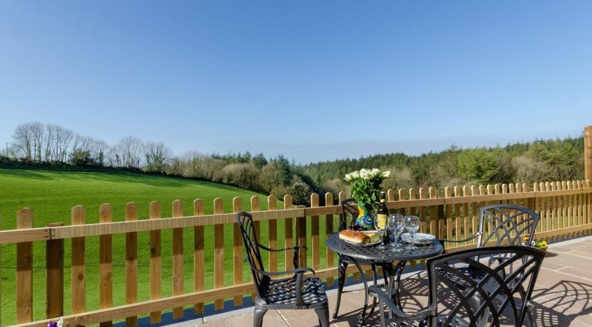 Photo of 2 Bed in South Molton