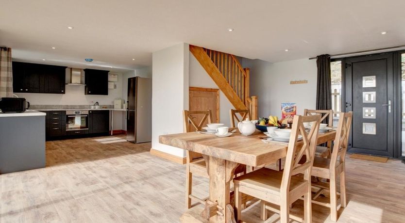 Photo of 2 Bed in South Molton