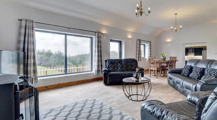 Photo of 2 Bed in South Molton